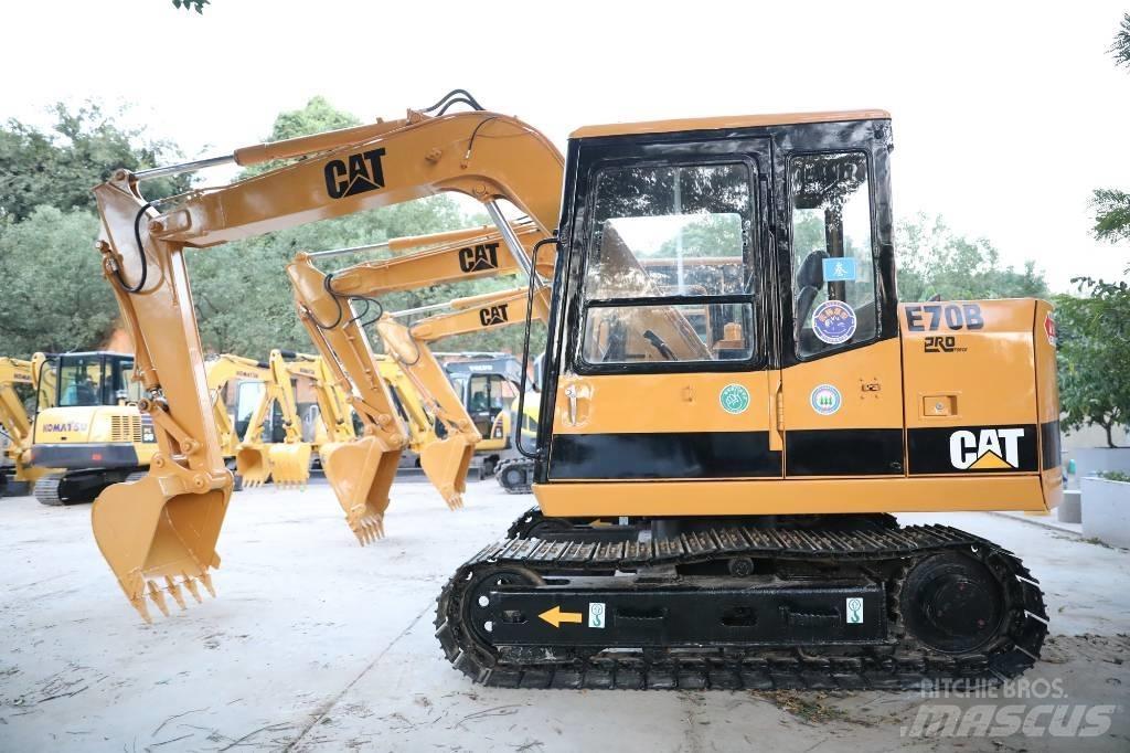 CAT E 70 B Minigravemaskiner