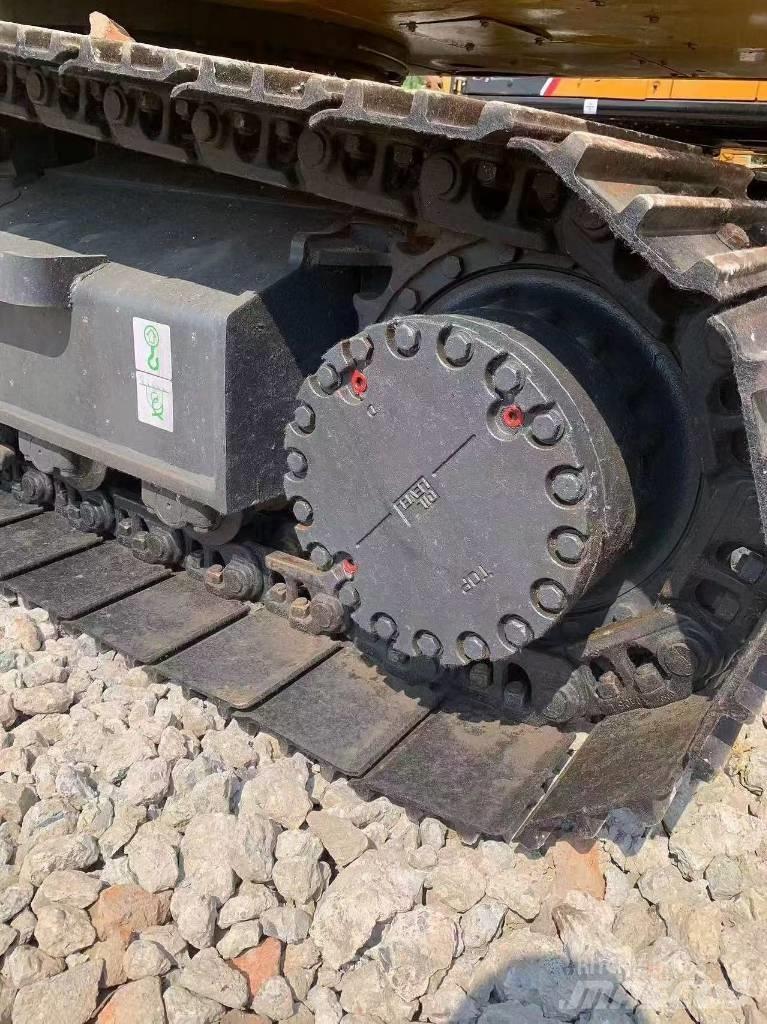 Komatsu PC 210 LC Gravemaskiner på larvebånd