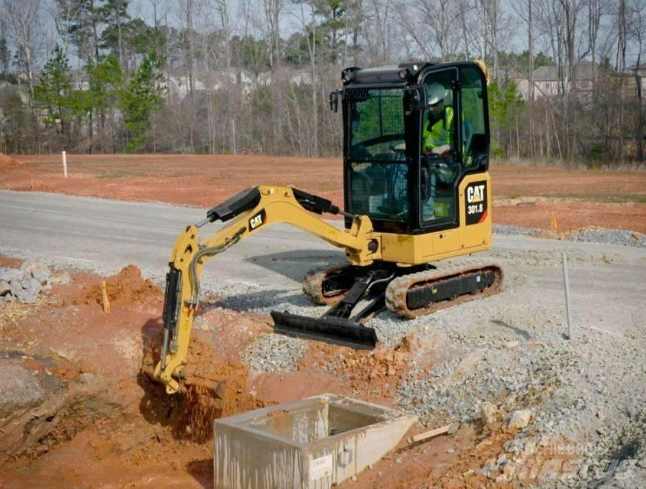CAT 301.8 UTHYRES Minigravemaskiner
