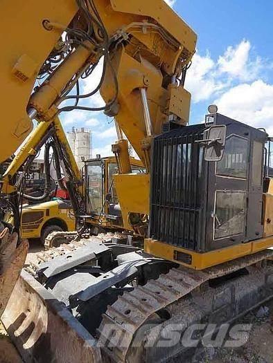 Liebherr 944C Special gravemaskiner