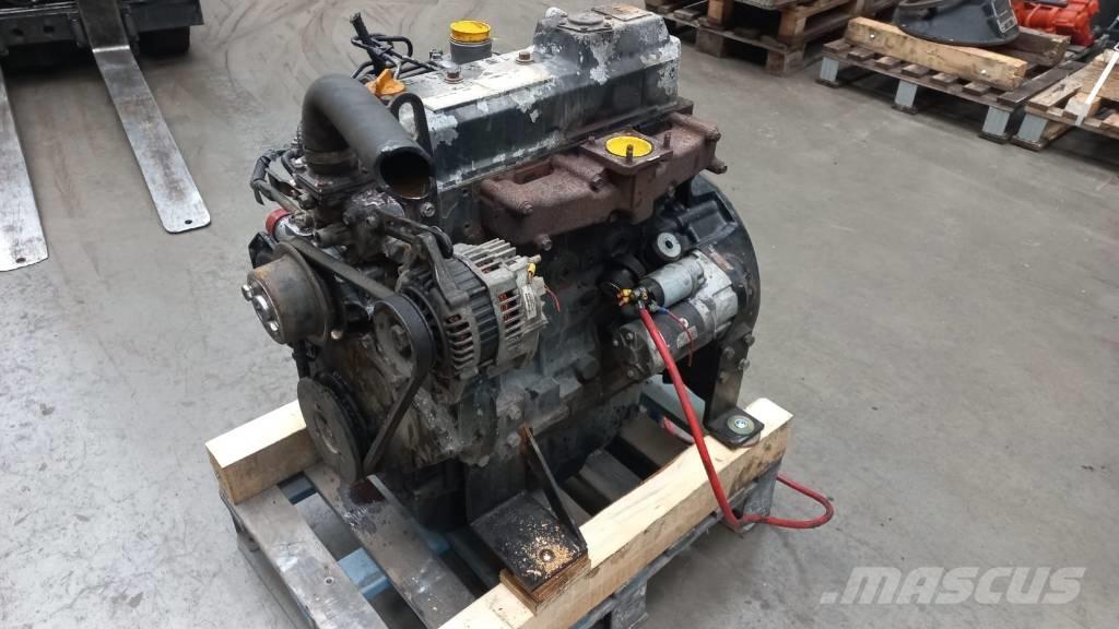 Yanmar 4TNV98 Motorer