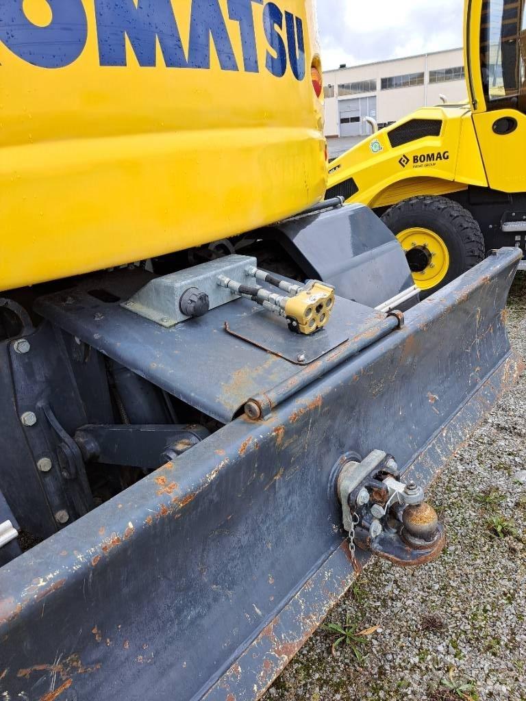 Komatsu PW148-11 Gravemaskiner på hjul