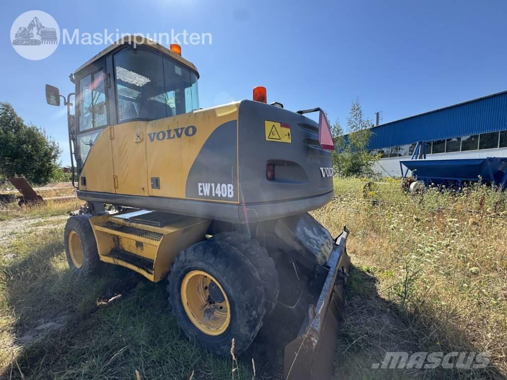 Volvo EW 140 B Gravemaskiner på hjul
