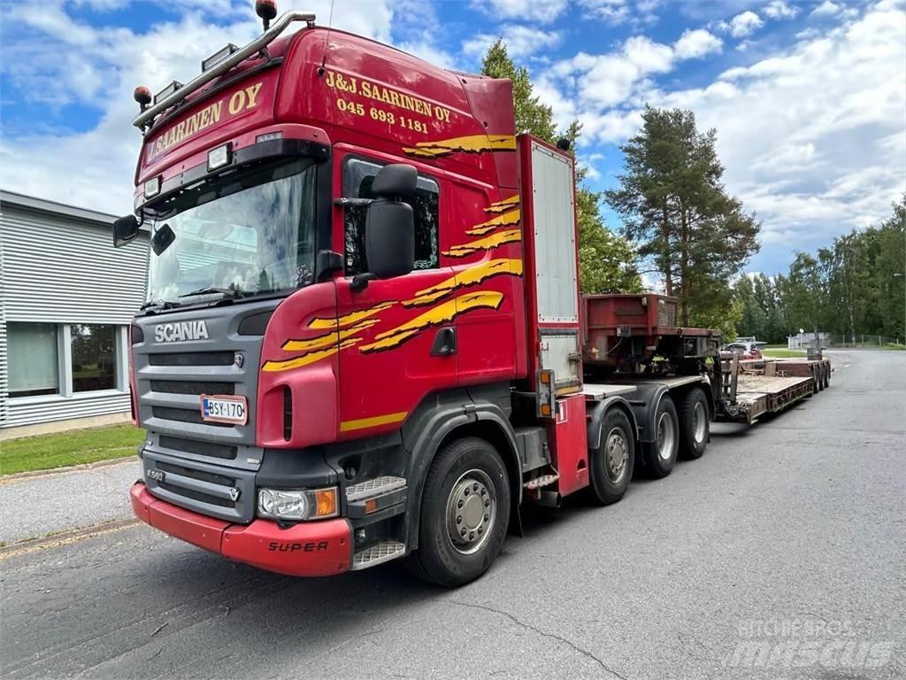 Scania R560 8x4 Trækkere