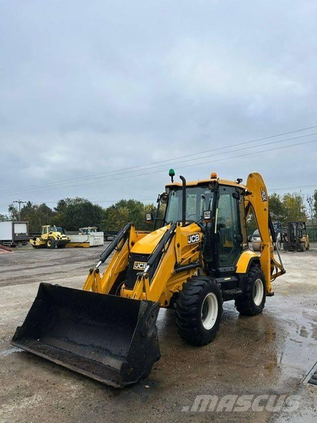 JCB 3CX Compact Rendegravere