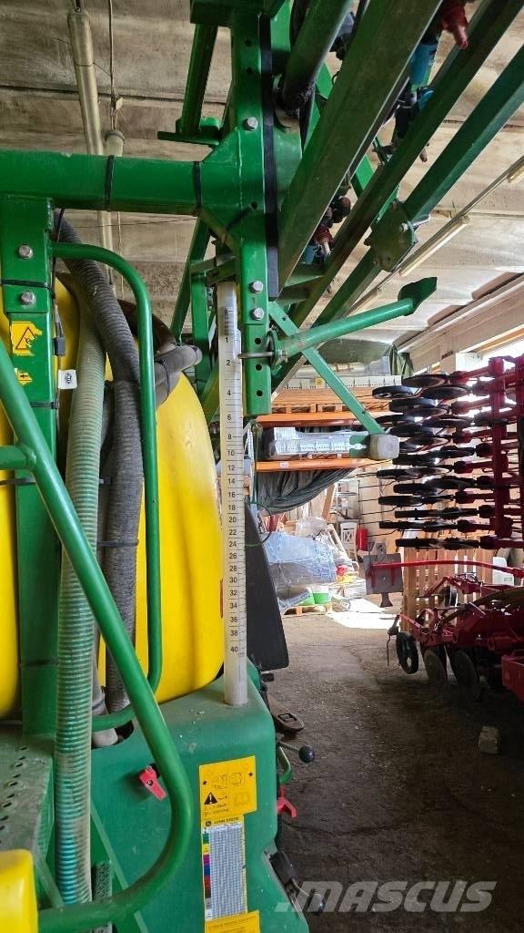 John Deere M 740 i Trailersprøjter