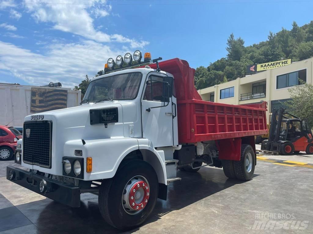 Volvo N10 ST Lastbiler med tip