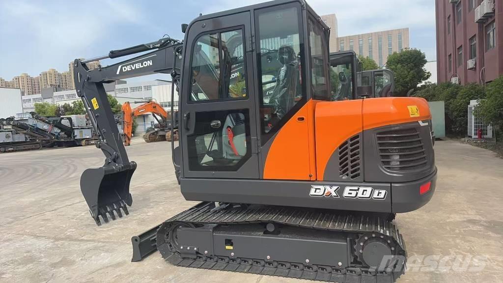 Doosan DX60 Gravemaskiner på larvebånd