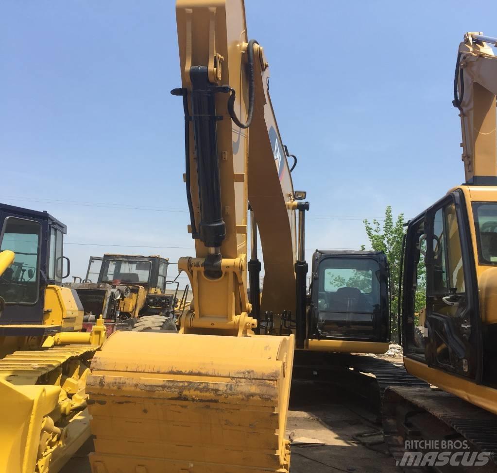 CAT 320 D Gravemaskiner på larvebånd