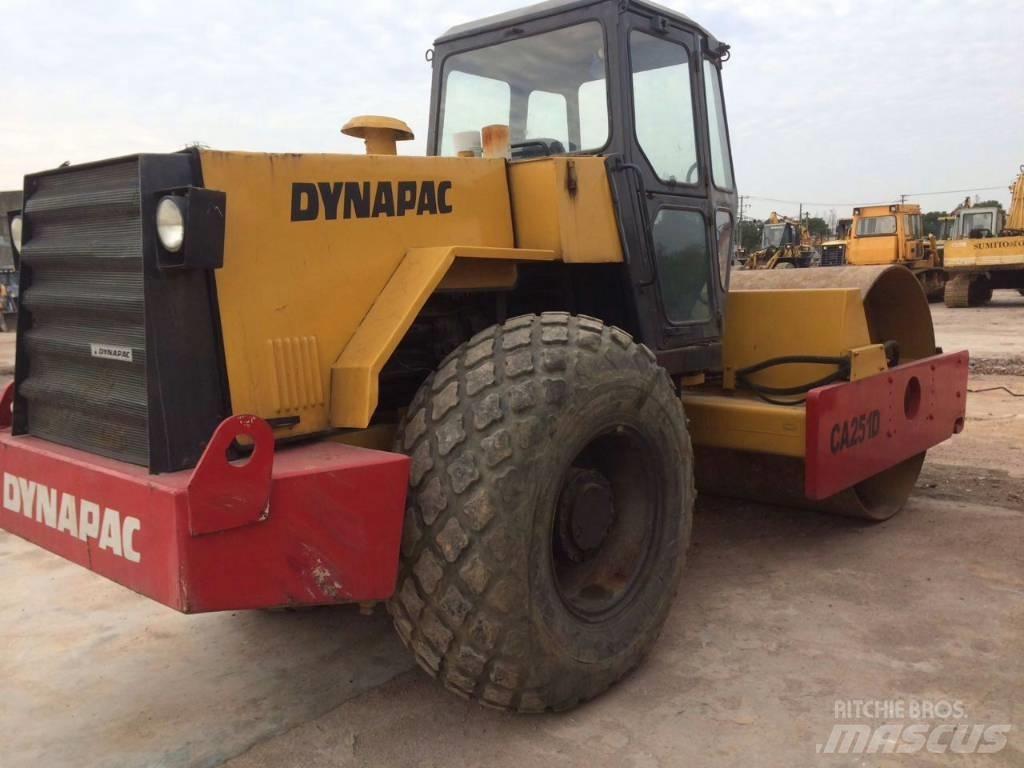Dynapac CA 251 D Enkelt tromle
