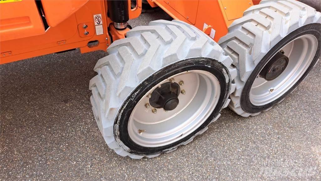 JLG EC520AJ Bomlifte med knækarm