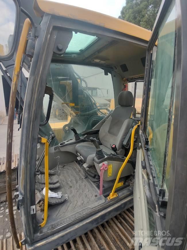 Volvo EC300DL Gravemaskiner på larvebånd