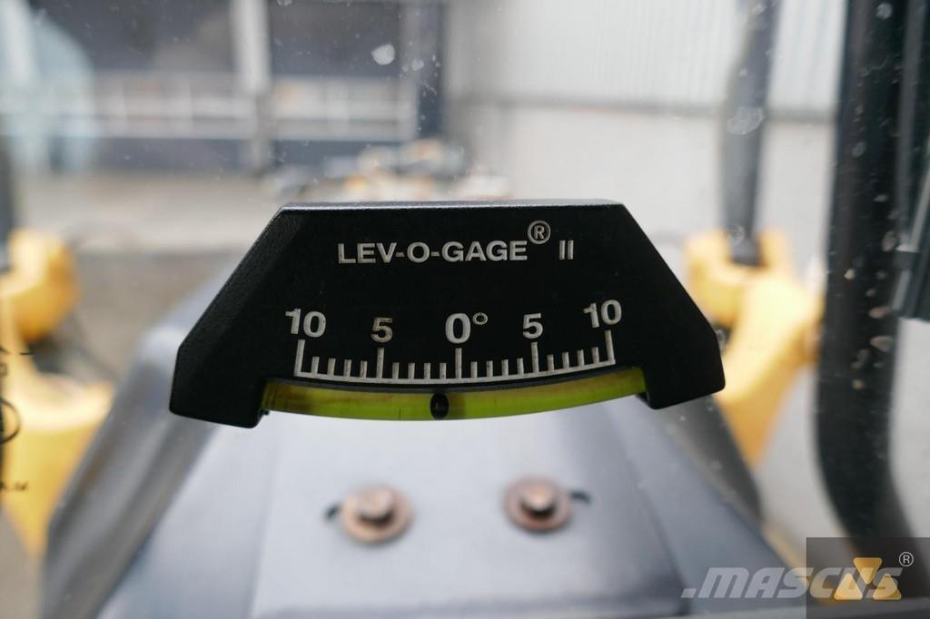 CAT 140M3 Vejhøvle / Gradere