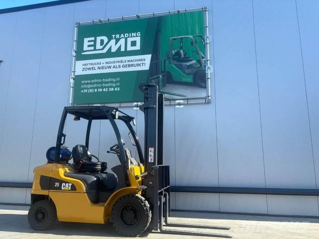 CAT GP25N Heftruck LPG gaffeltrucks