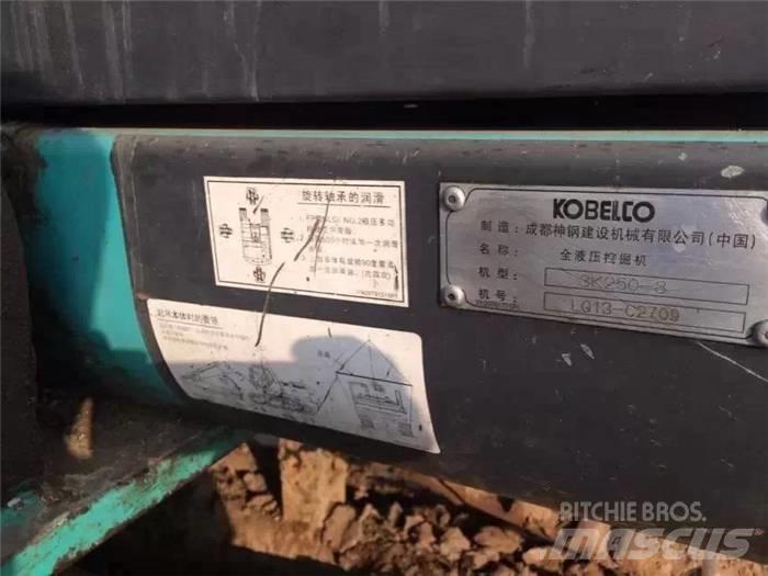 Kobelco SK 250-8 Gravemaskiner på larvebånd