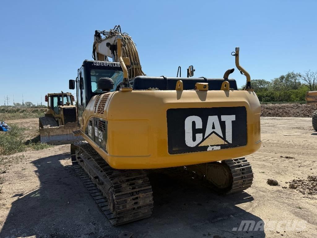 CAT 324 D Gravemaskiner på larvebånd