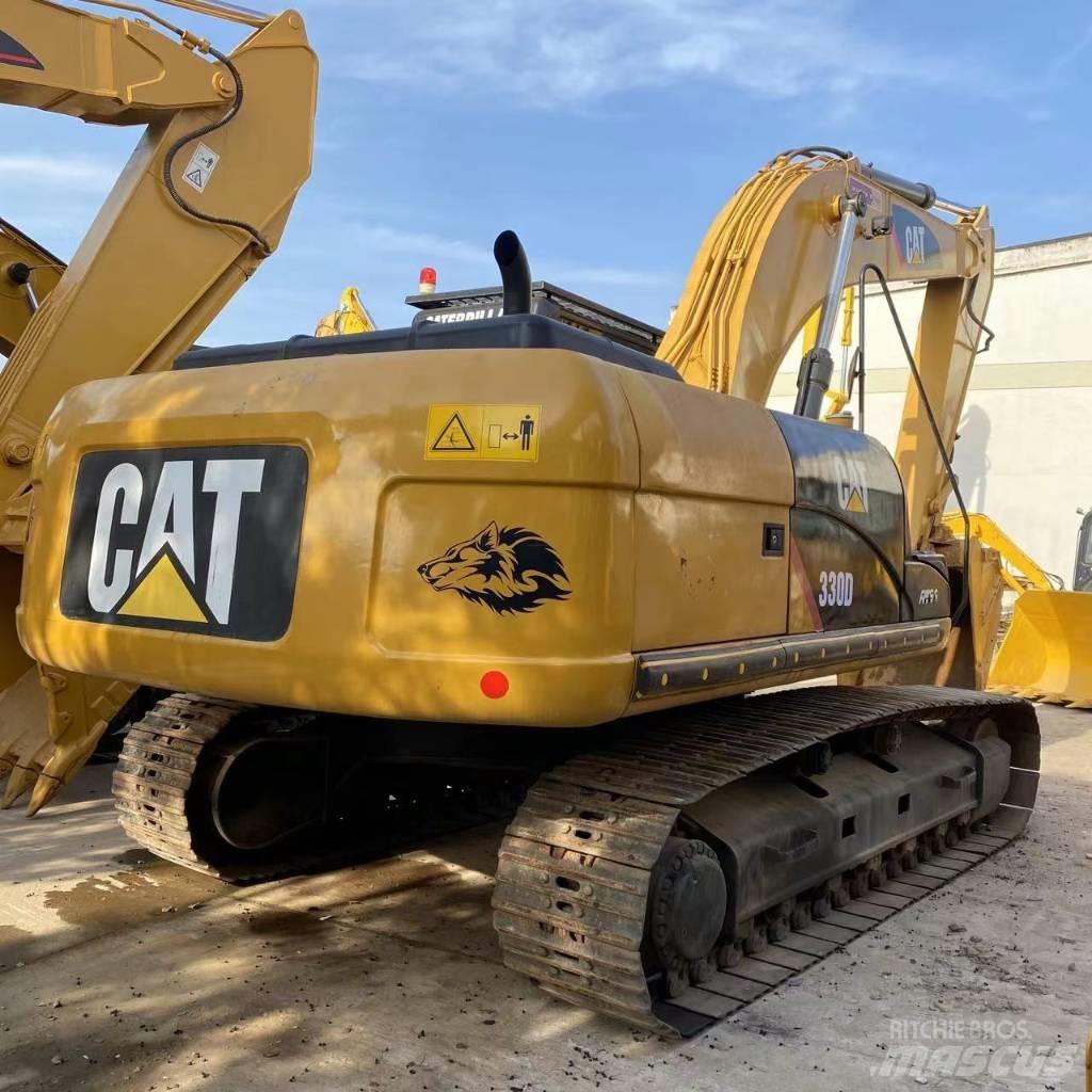 CAT 330 Gravemaskiner på larvebånd