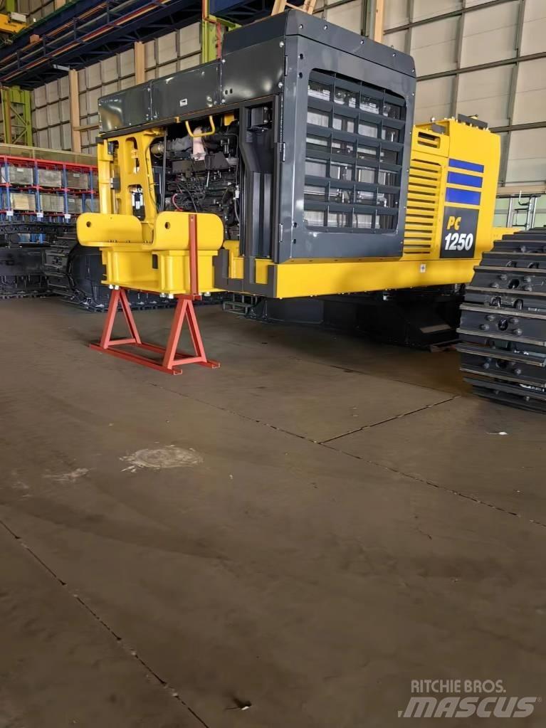 Komatsu 1250 Gravemaskiner på larvebånd