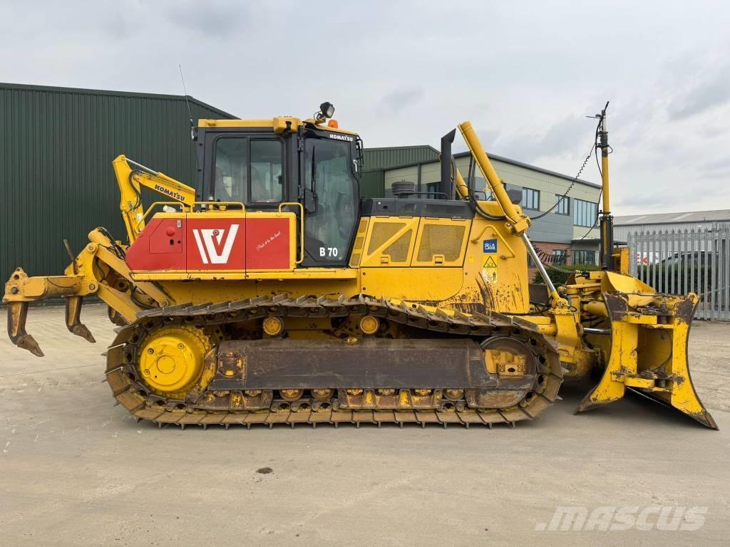 Komatsu D 65 PX-18 Bulldozer på larvebånd