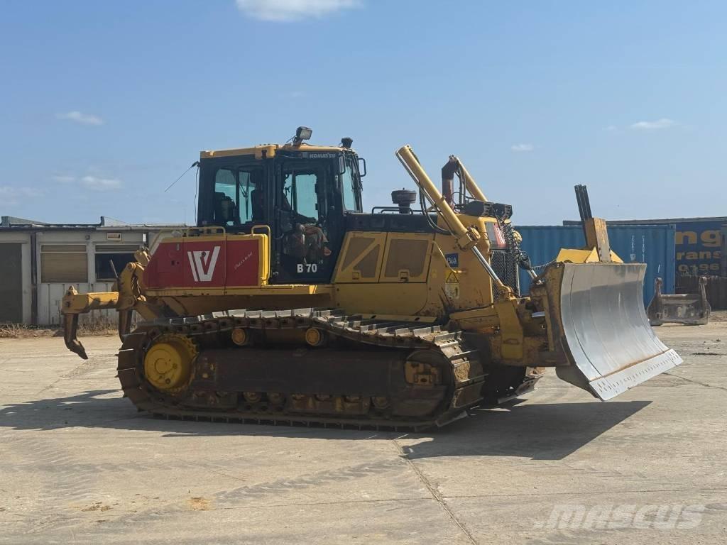 Komatsu D 65 PX-18 Bulldozer på larvebånd
