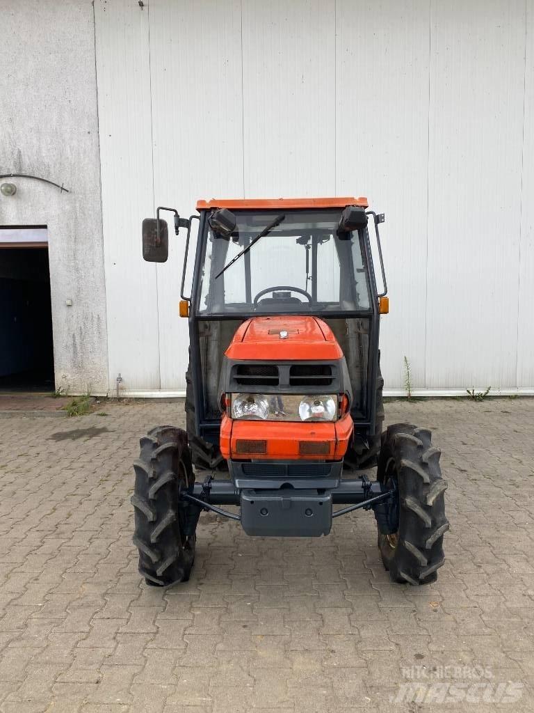 Kubota GL 320 Kompakte traktorer