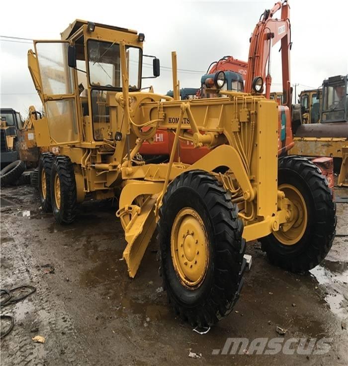 Komatsu GD 661 Vejhøvle / Gradere