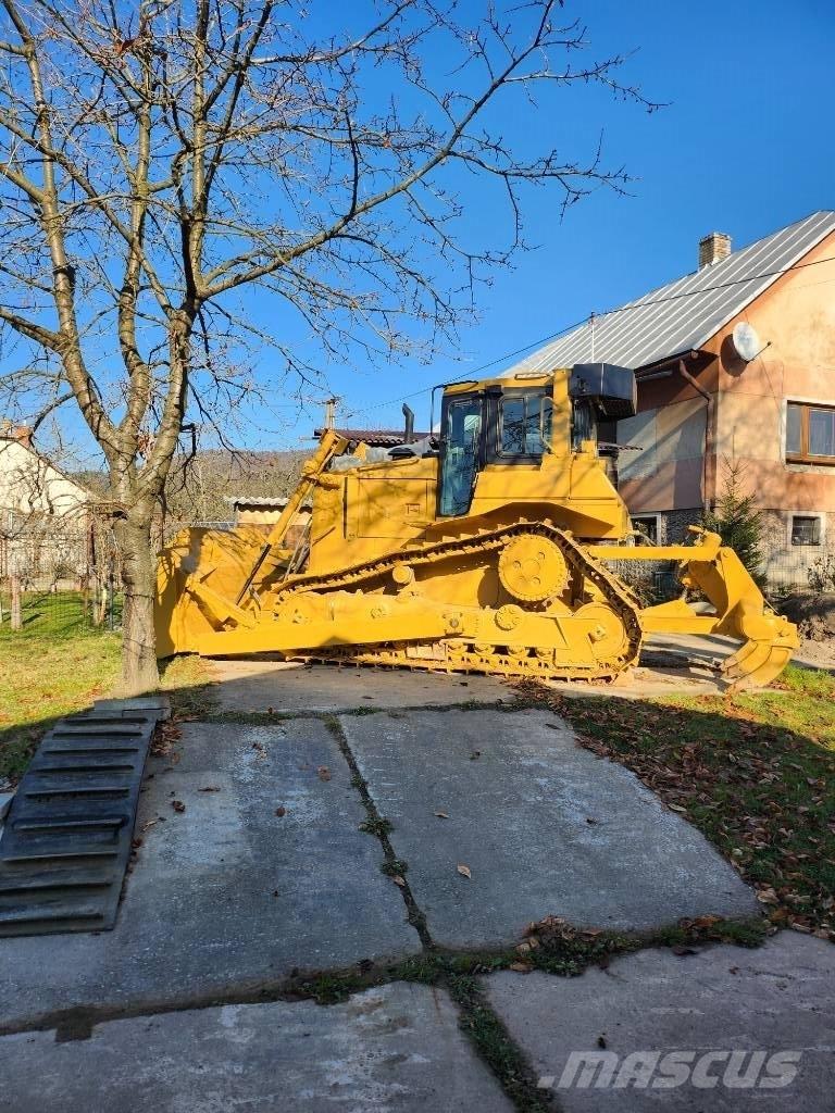 CAT D 6 R II Bulldozer på larvebånd