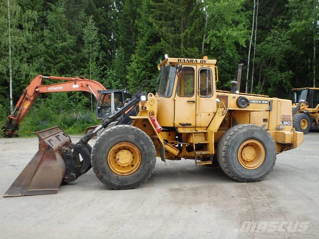 Volvo BM L 90 Læssemaskiner på hjul