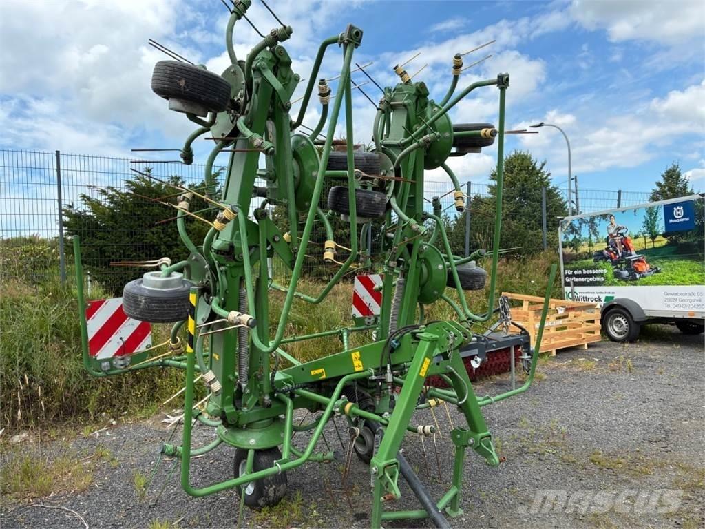 Krone KW 8.82/8 River og høvendere
