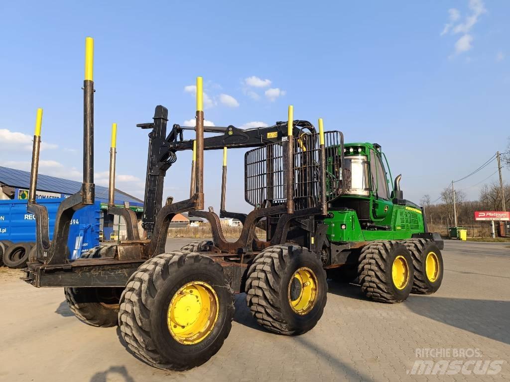 John Deere 1210 G Udkørselsmaskiner