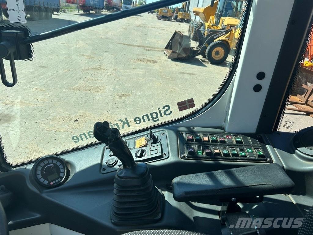 Liebherr L 506 Læssemaskiner på hjul