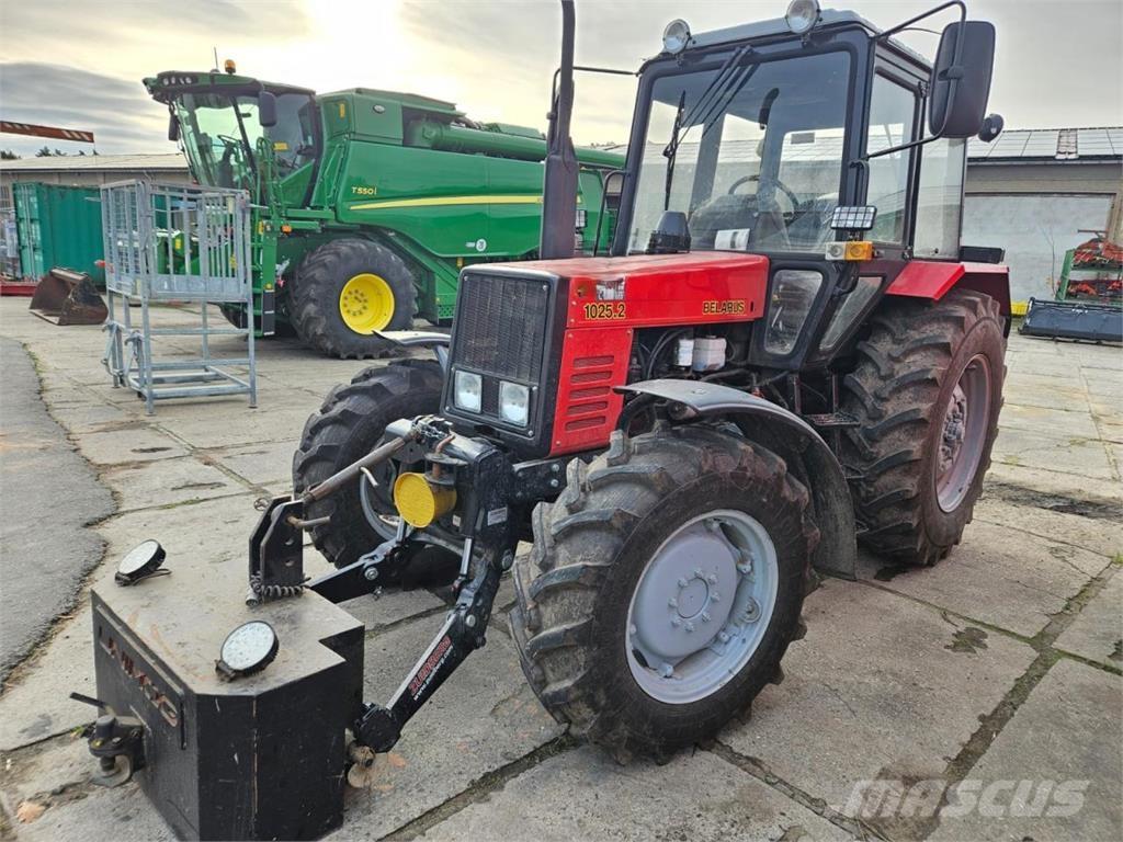 Belarus MTS 1025.2 Traktorer