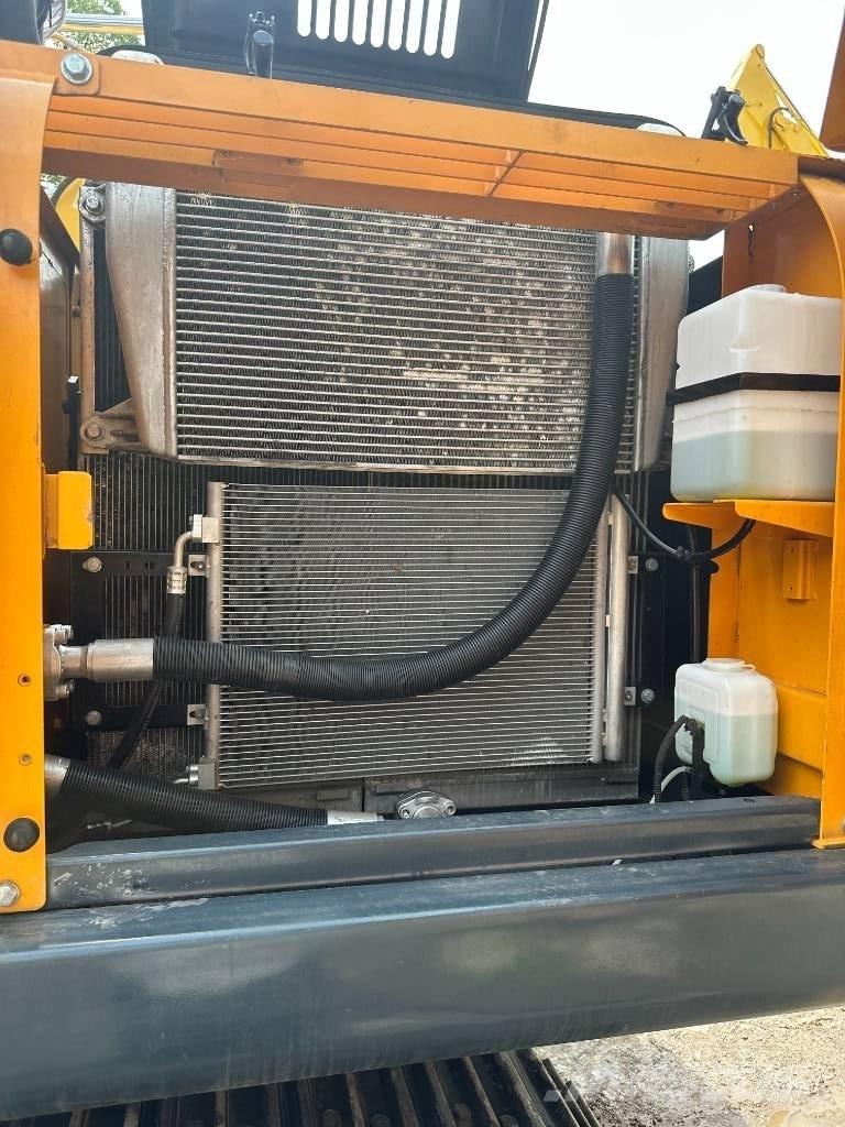 Hyundai 220LC-9S Gravemaskiner på larvebånd