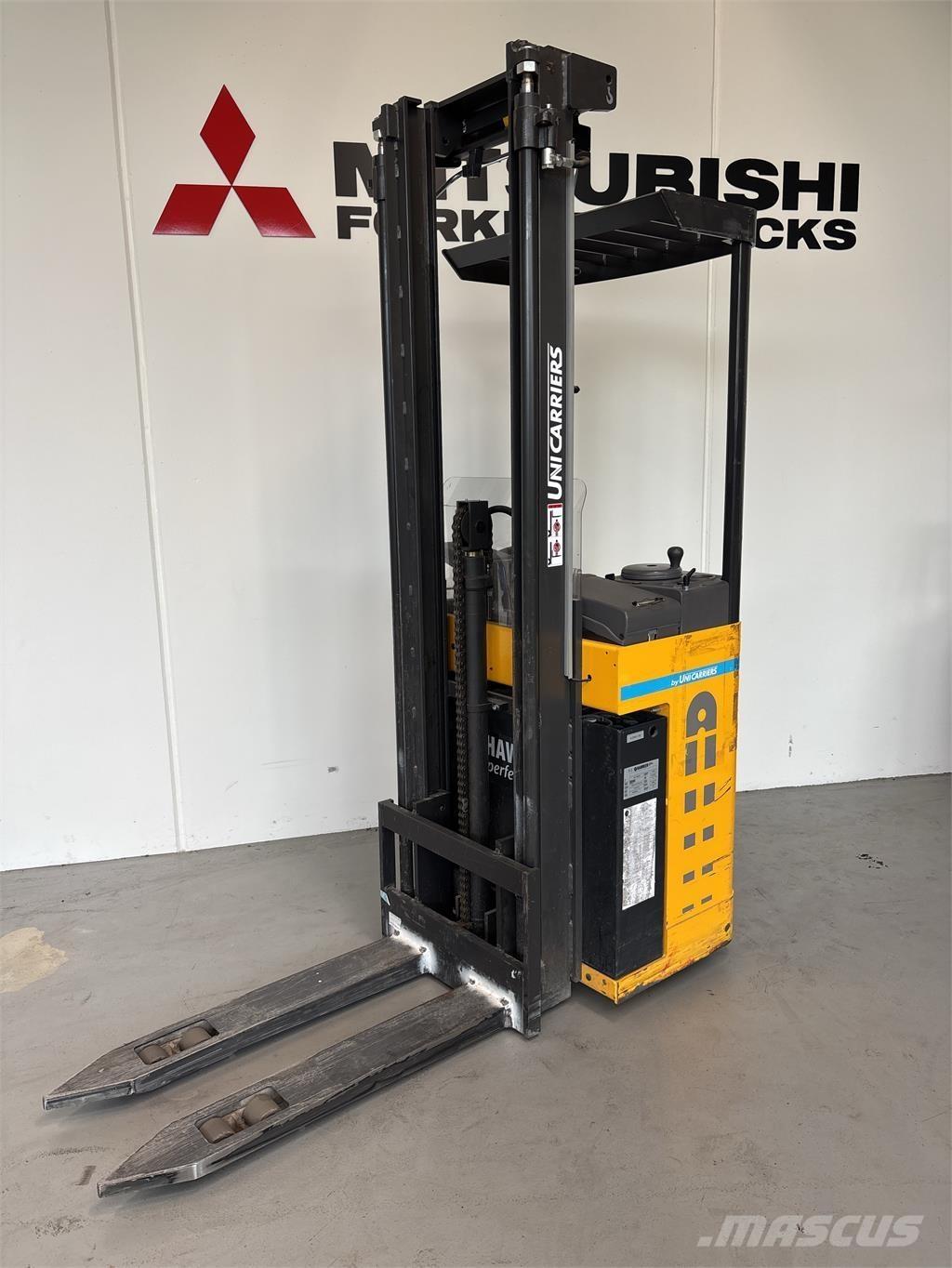 Atlet A160 Selvkørende stablere