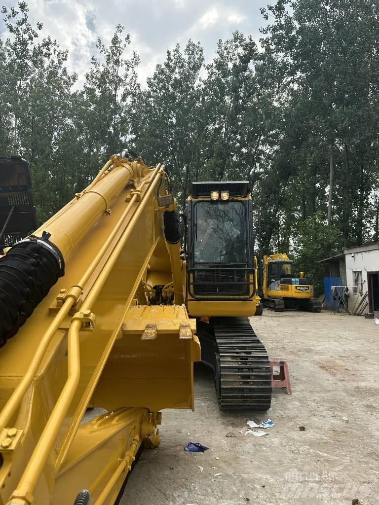 CAT 312D Gravemaskiner på larvebånd