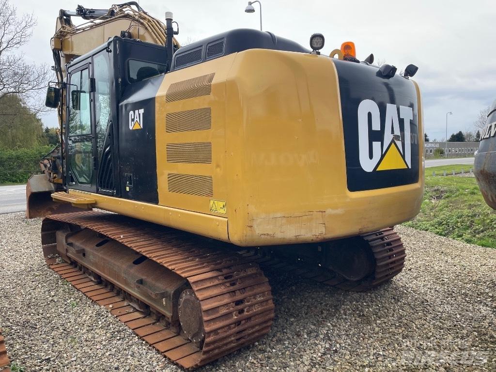 CAT 323FL Gravemaskiner på larvebånd