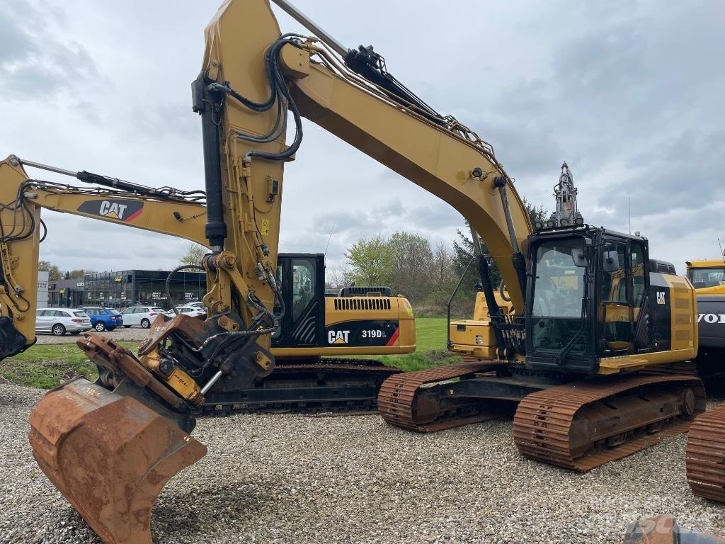CAT 323FL Gravemaskiner på larvebånd