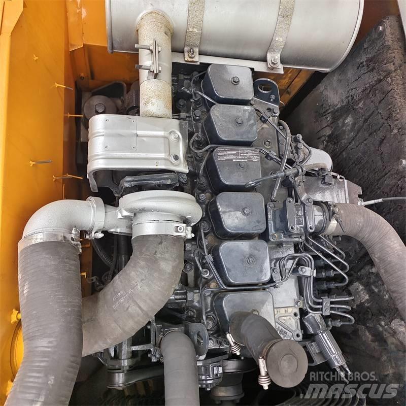 Hyundai 220LC -9S Gravemaskiner på larvebånd