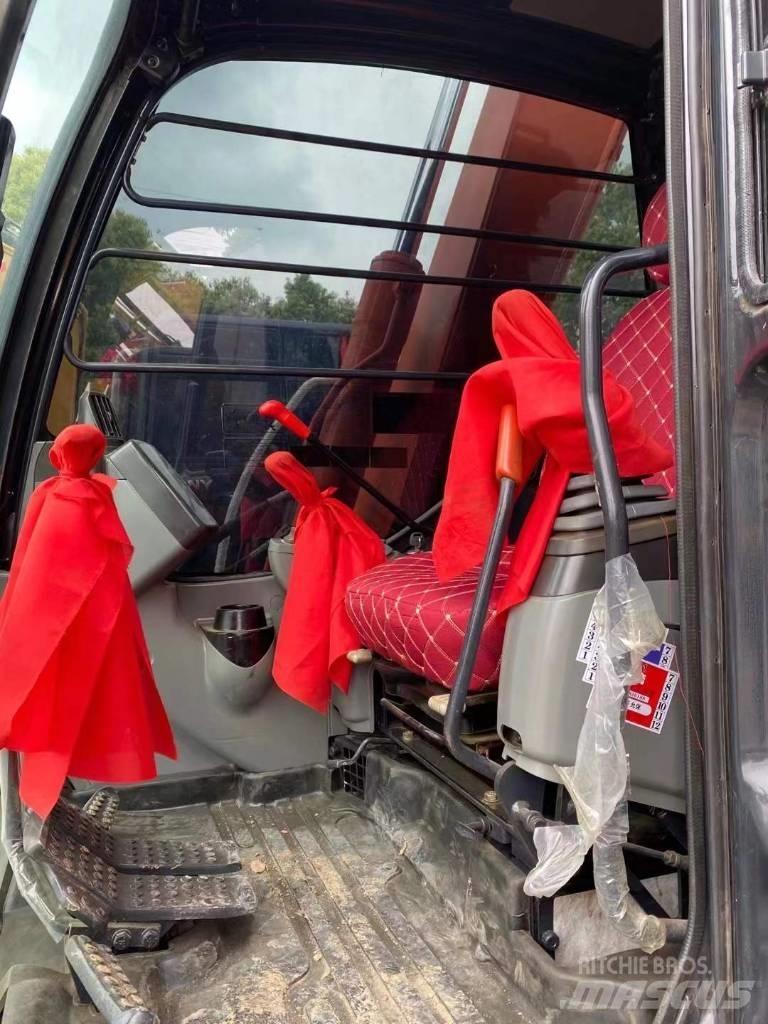 Hitachi Zaxis 70 Gravemaskiner på larvebånd