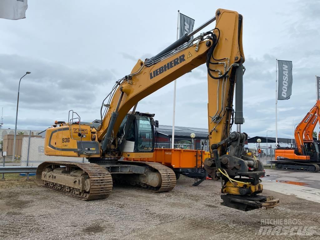 Liebherr R 936 LC Gravemaskiner på larvebånd