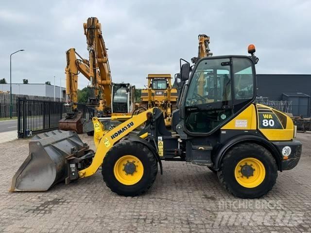 Komatsu WA 80-5 Læssemaskiner på hjul