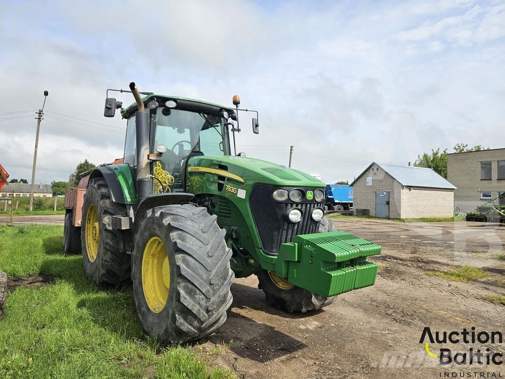 John Deere 7830 Traktorer