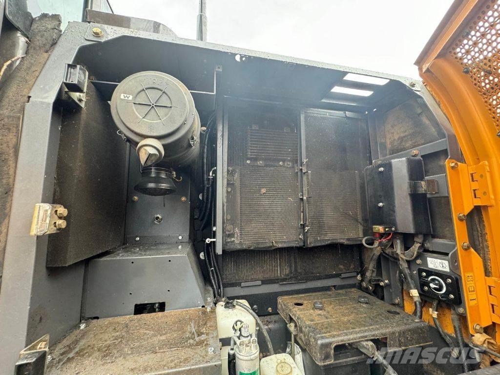 CASE CX 180 D Gravemaskiner på larvebånd