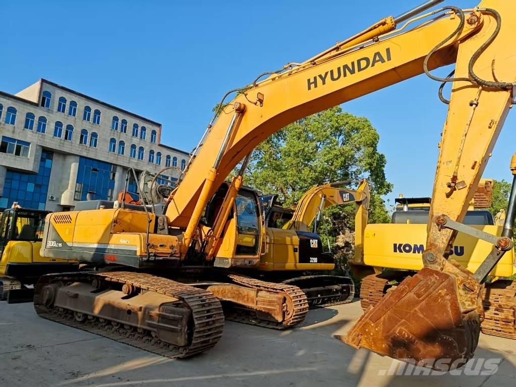 Hyundai R300LC-9S Gravemaskiner på larvebånd
