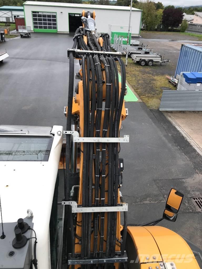 Liebherr A 918 Gravemaskiner på hjul