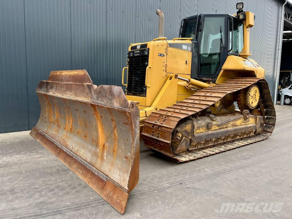CAT D6N LGP Bulldozer på larvebånd