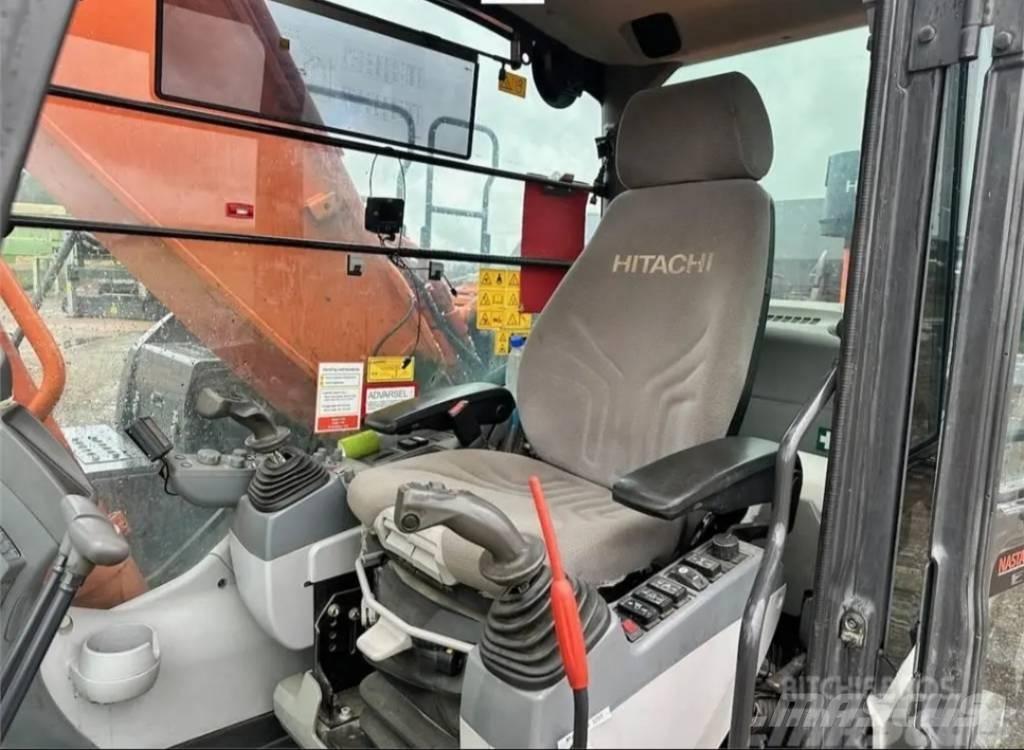 Hitachi ZX 300 LC-6 Gravemaskiner på larvebånd