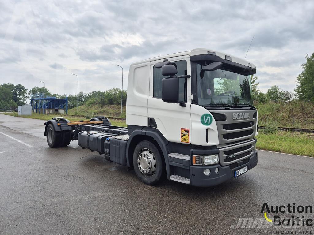 Scania P 450 Chassis