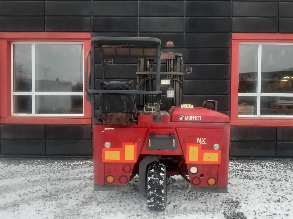 Moffett M5 25.3 Diesel gaffeltrucks