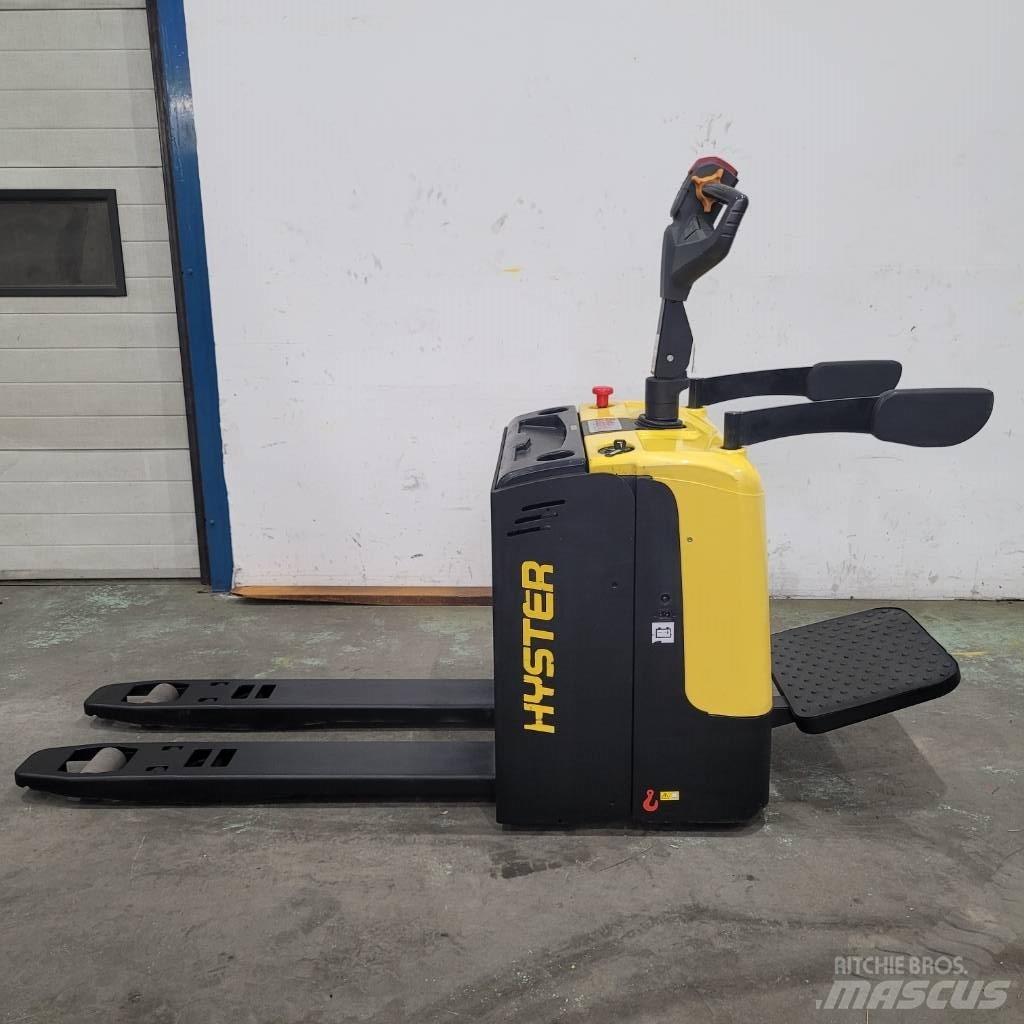 Hyster P 2.0 UTS El-palleløftere med platform